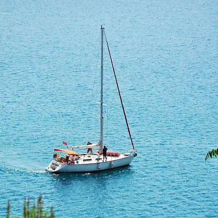 Marvelous Santorini - 1 Bedroom - Tioumoutiri - Private Jacuzzi And Unforgettable Caldera Sea Views - *