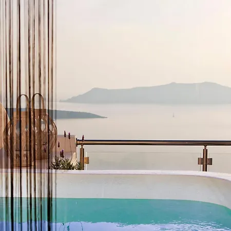Marvelous Santorini - 1 Bedroom - Tioumoutiri - Private Jacuzzi And Unforgettable Caldera Sea Views - Fira (Santorini)